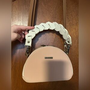 NWOT PARCHITA Stylish Crossbody Bag with Braided Strap (Parchita Roberta)